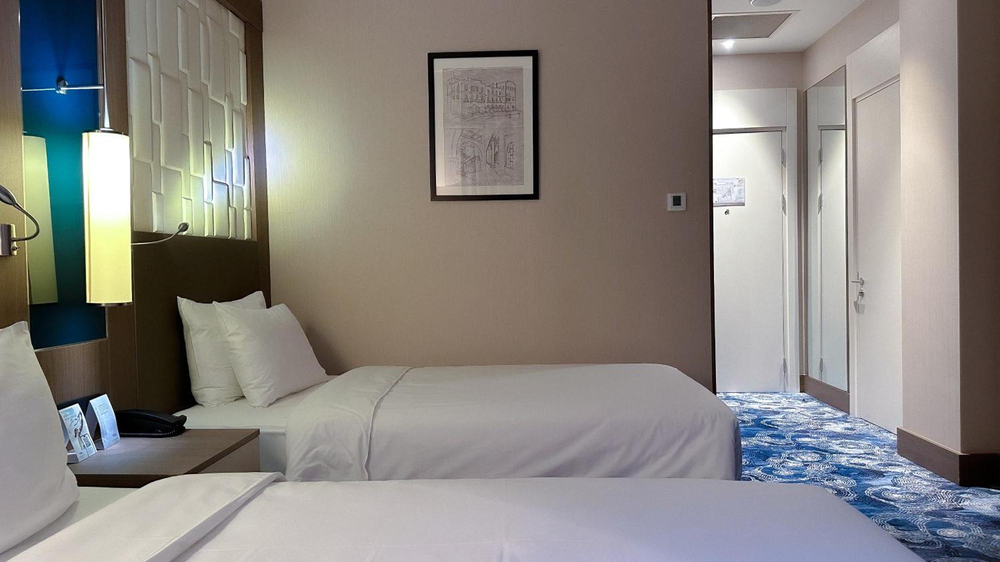 Tbilisi Philharmonic Hotel By Mercure Room photo